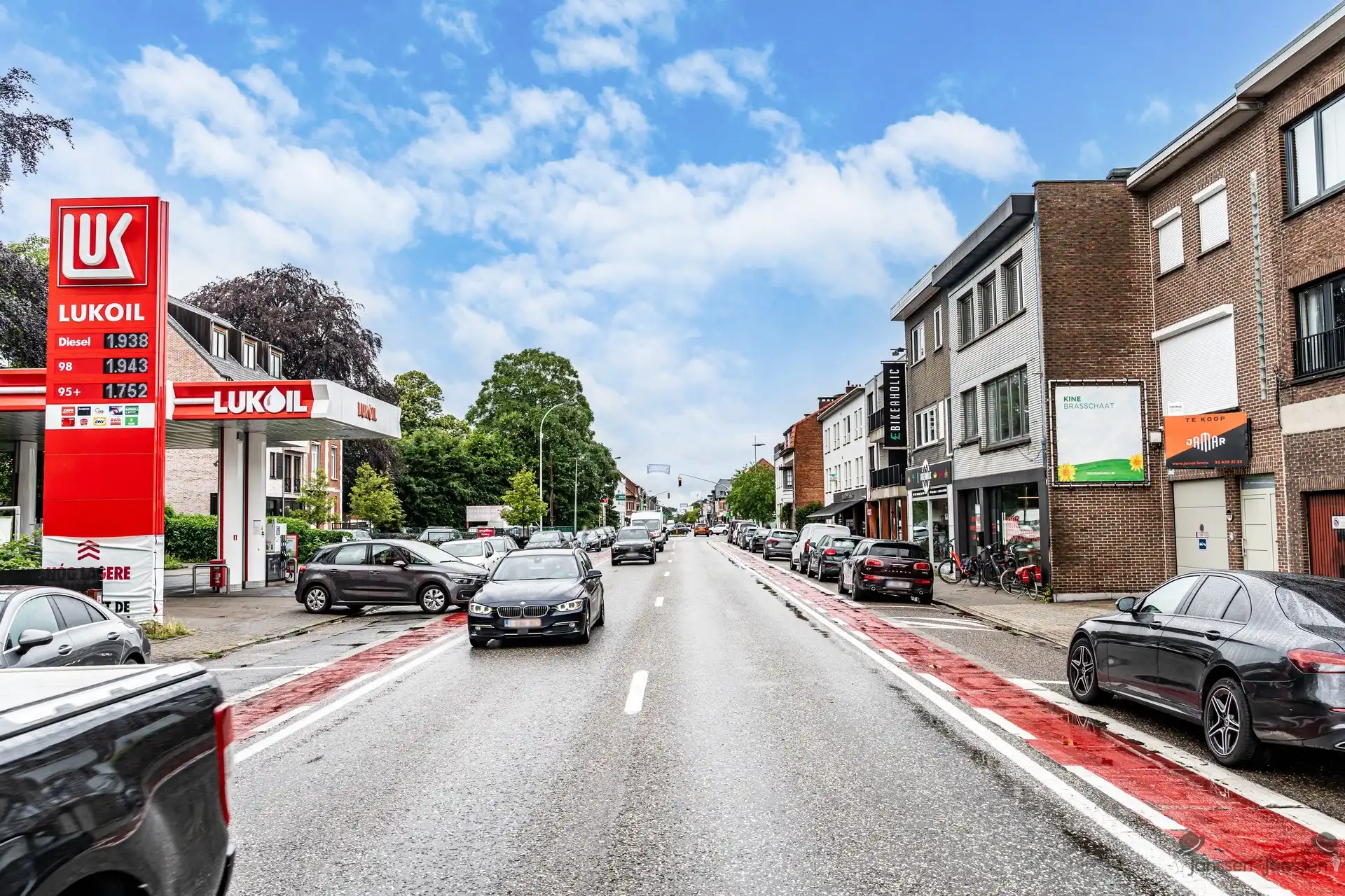 Opbrengsteigendom met ruime duplexappartement (144m²) en handelsgelijkvloers foto 5