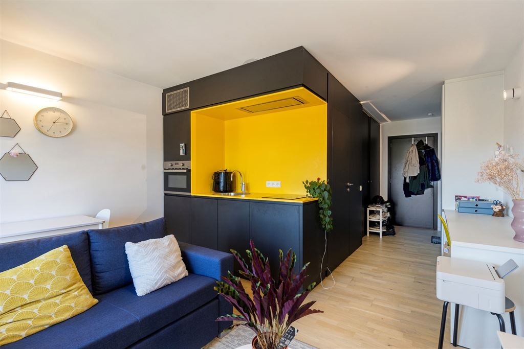Instapklaar 1-slaapkamerappartement foto {{pictureIndex}}