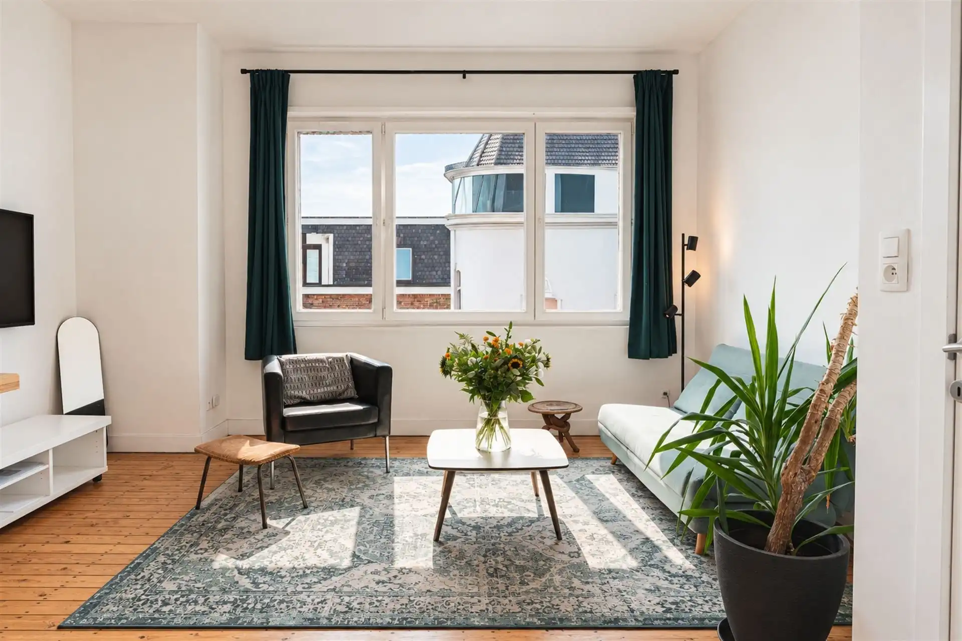Lichtrijk wonen met authentieke charme in Oud-Berchem foto 2