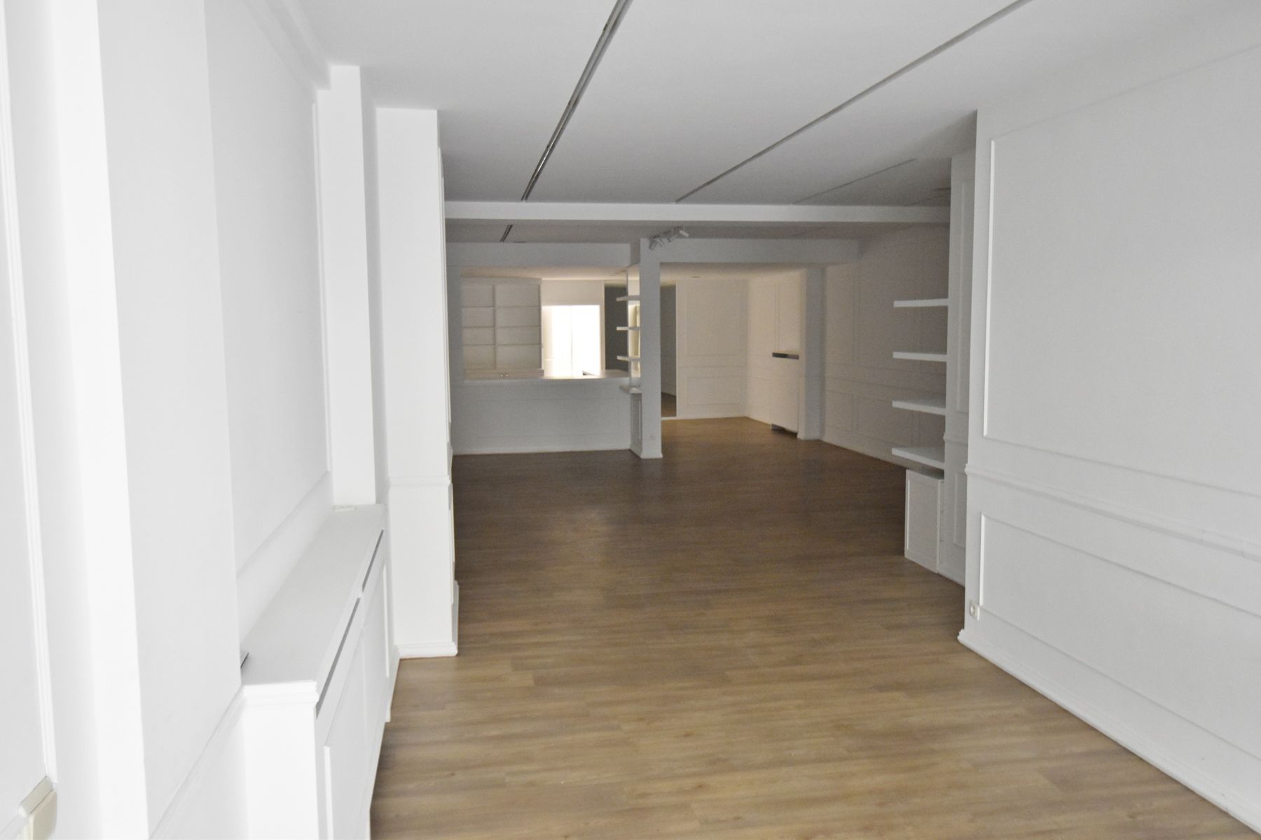 Commerciële ruimte te huur foto 2