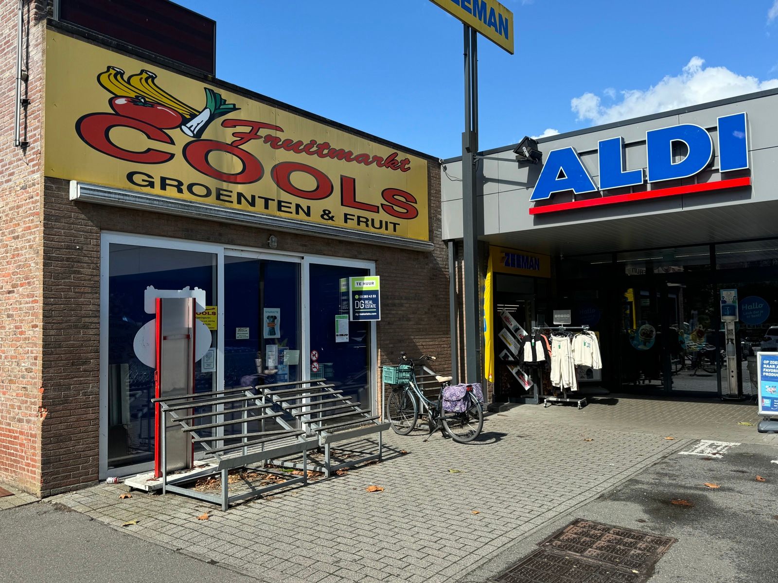 Commercieel pand te huur – Brasschaat foto {{pictureIndex}}