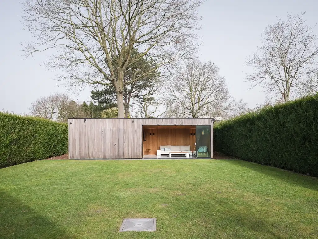 Sint-Denijs-Westrem - Vrijstaande woning met aangename tuin en achtergelegen ‘poolhouse’ in een rustig gelegen wijk. foto 6