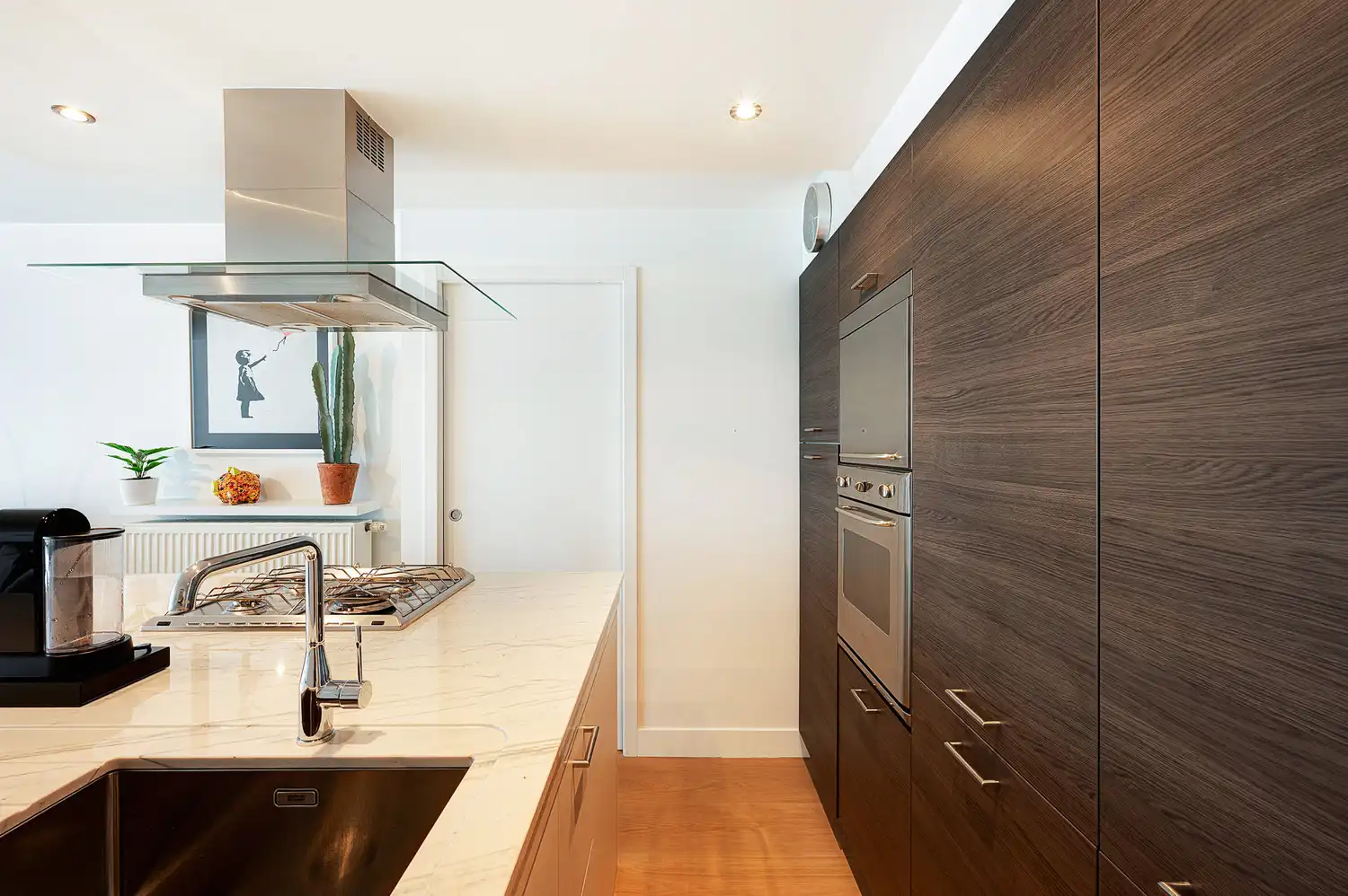 Prachtig appartement in een recent gebouw op enkele passen van de Zeedijk in Duinbergen foto 3
