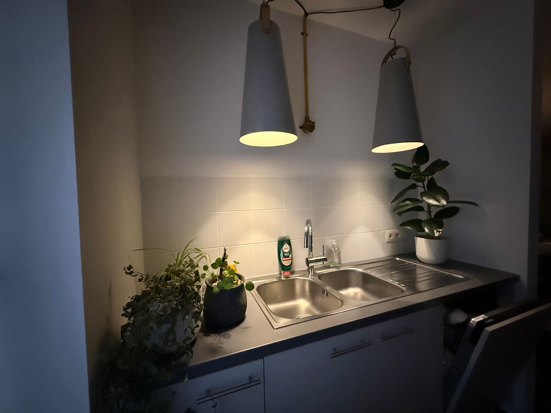 Instapklaar appartement met 2 slpks, autostpl en berging. foto 15
