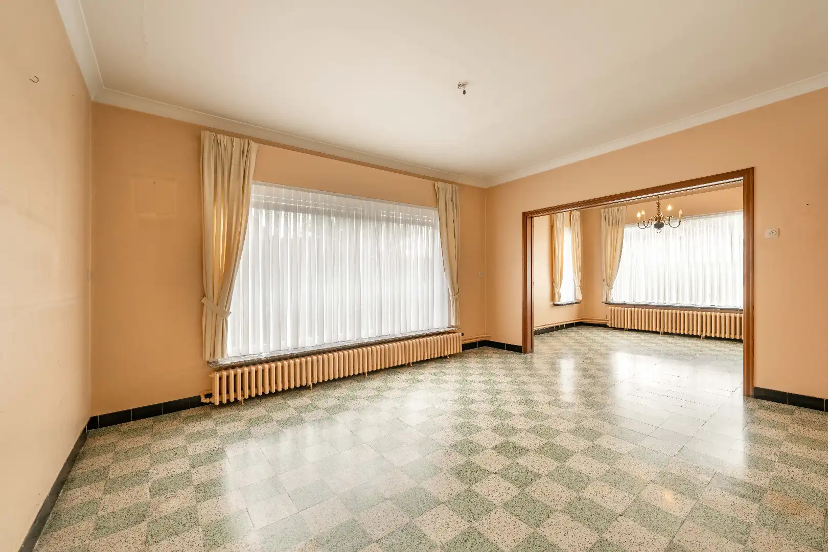 RUIME WONING MET LANDELIJK ZICHT VLAKBIJ CENTRUM EGEM foto 6