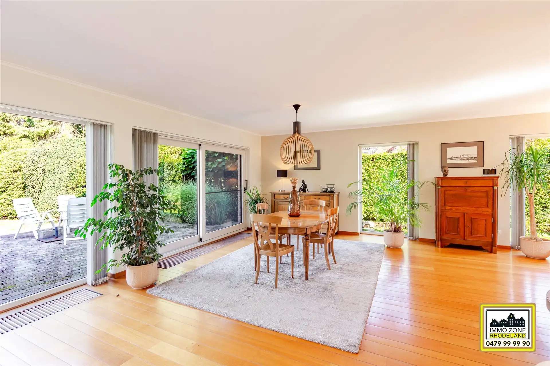 Prachtige villa met grote tuin met ideale ligging foto 5