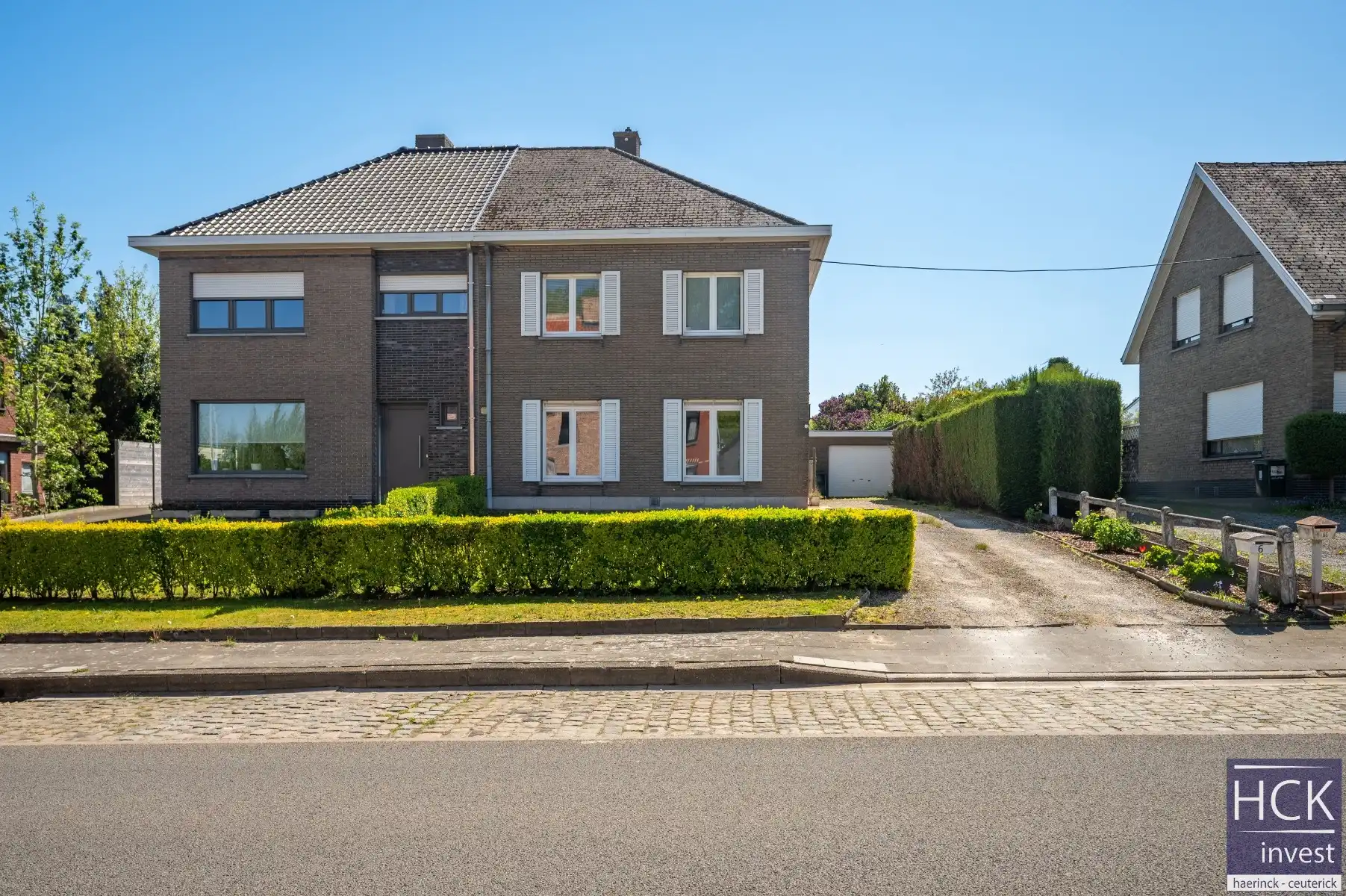 KRUISHOUTEM - Goed verzorgde woning met 3 SLPK. in hartje Kruishoutem! foto 2