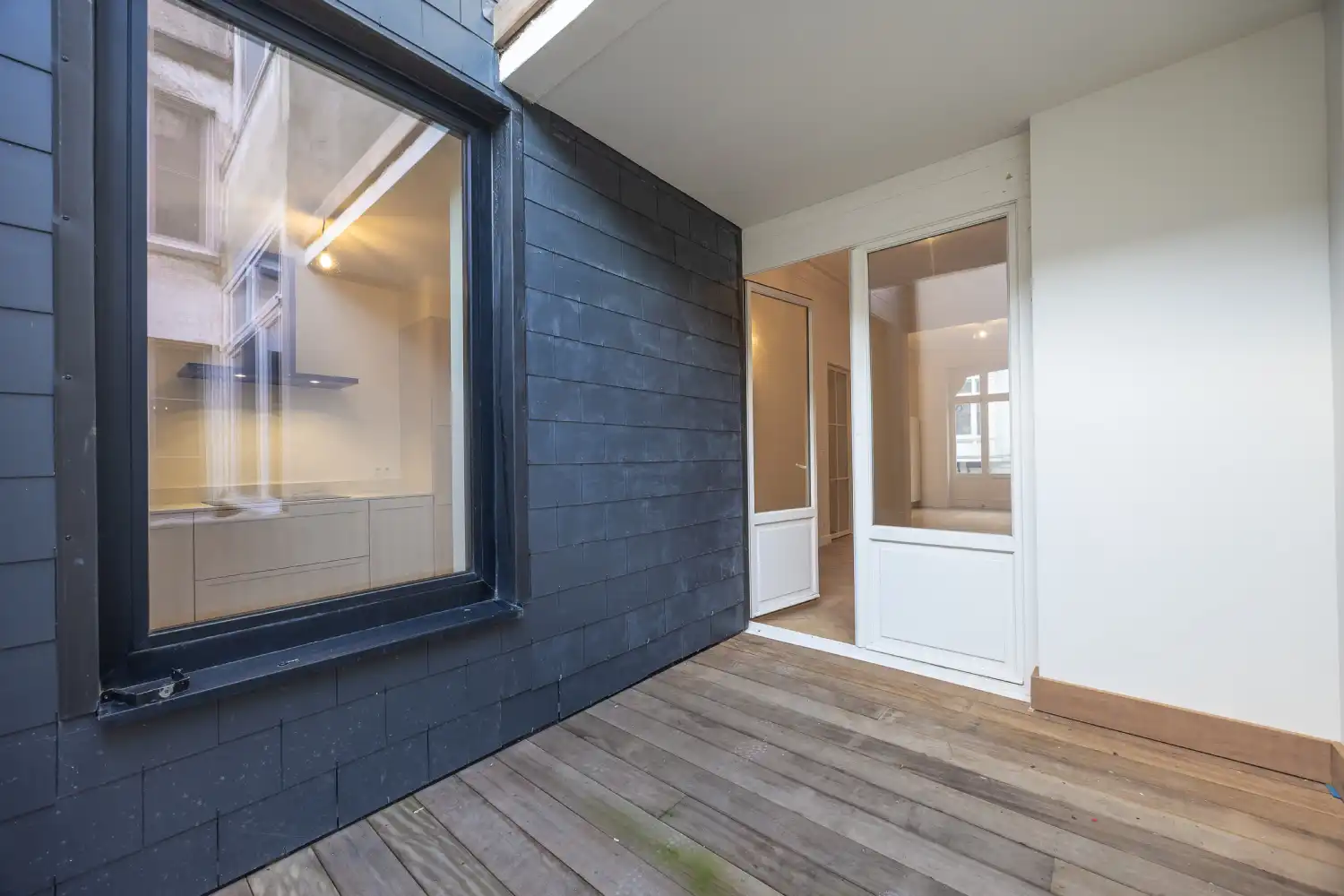 Gerenoveerd herenhuis met 5 slaapkamers foto 12