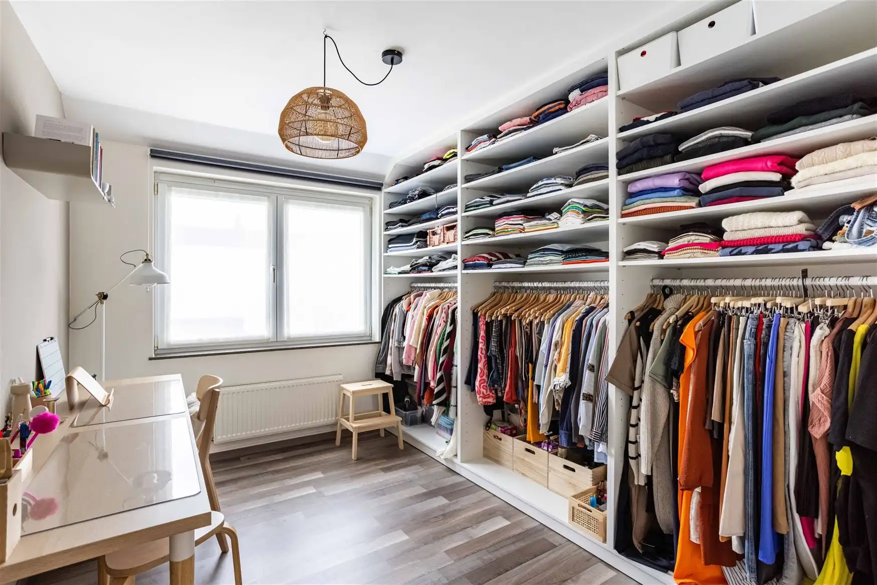 Instapklaar gezinshuis met zonnige tuin foto 15