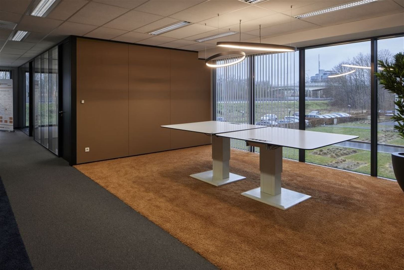 Kantoren te huur in Stephenson Plaza vanaf 446m² tot 2695m² beschikbaar foto 11