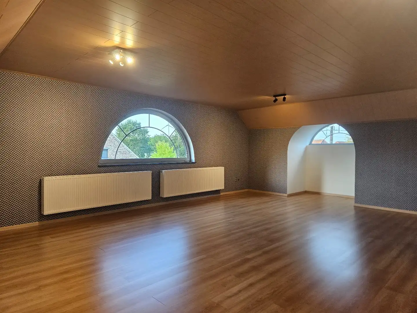 Gezinswoning met 4 slaapkamers rustig gelegen in het groen te Olen! foto 15