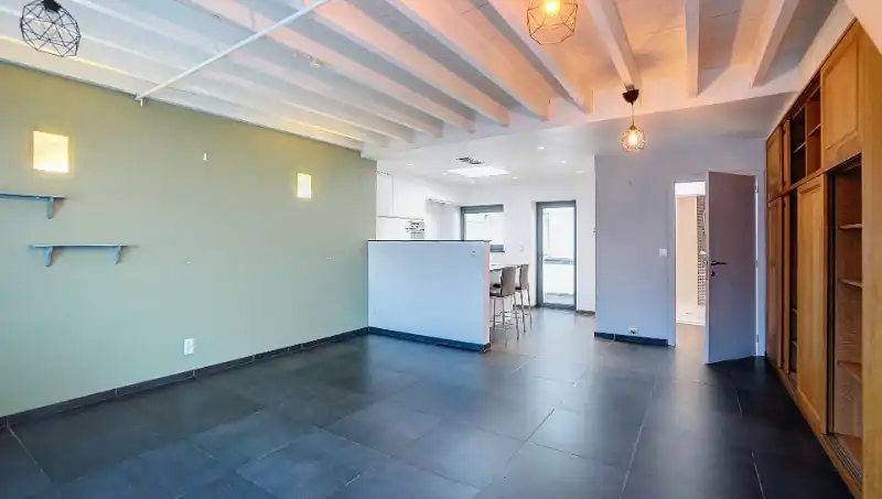 Rijhuisje van 66m² met 1 slaapkamer en 2 terrassen foto 2