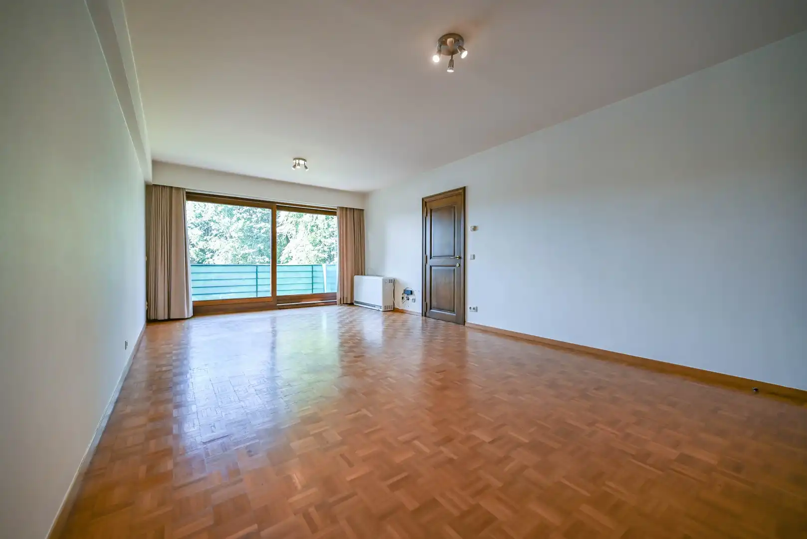 Tweeslaapkamerappartement in centrum Izegem foto 4