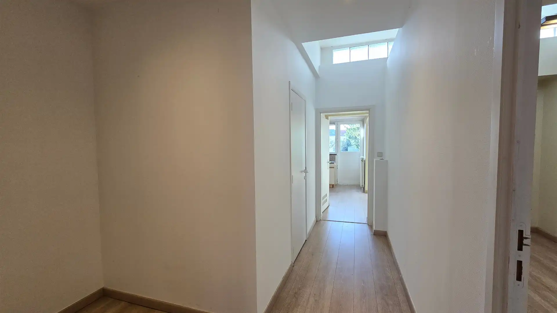 Veelzijdige handelsruimte (91m²) in hartje Zaventem foto 10