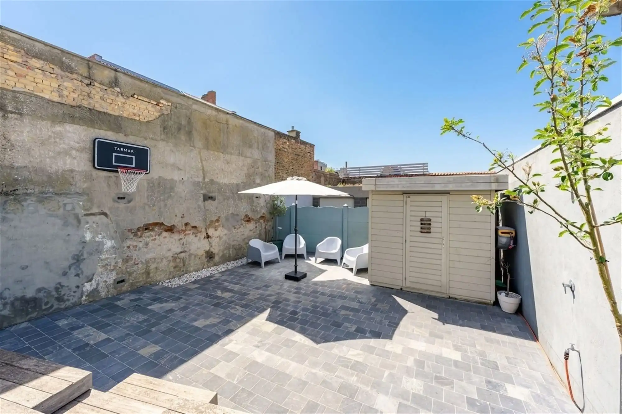 Statige herenwoning met karakter, ruimte en moderne luxe op toplocatie in Oostende foto 38