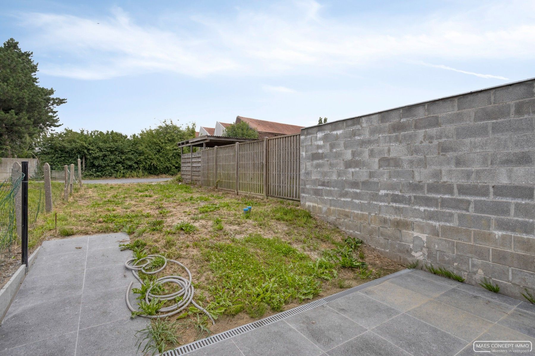 Gerenoveerde woning te koop te Vichte met uitweg foto 13