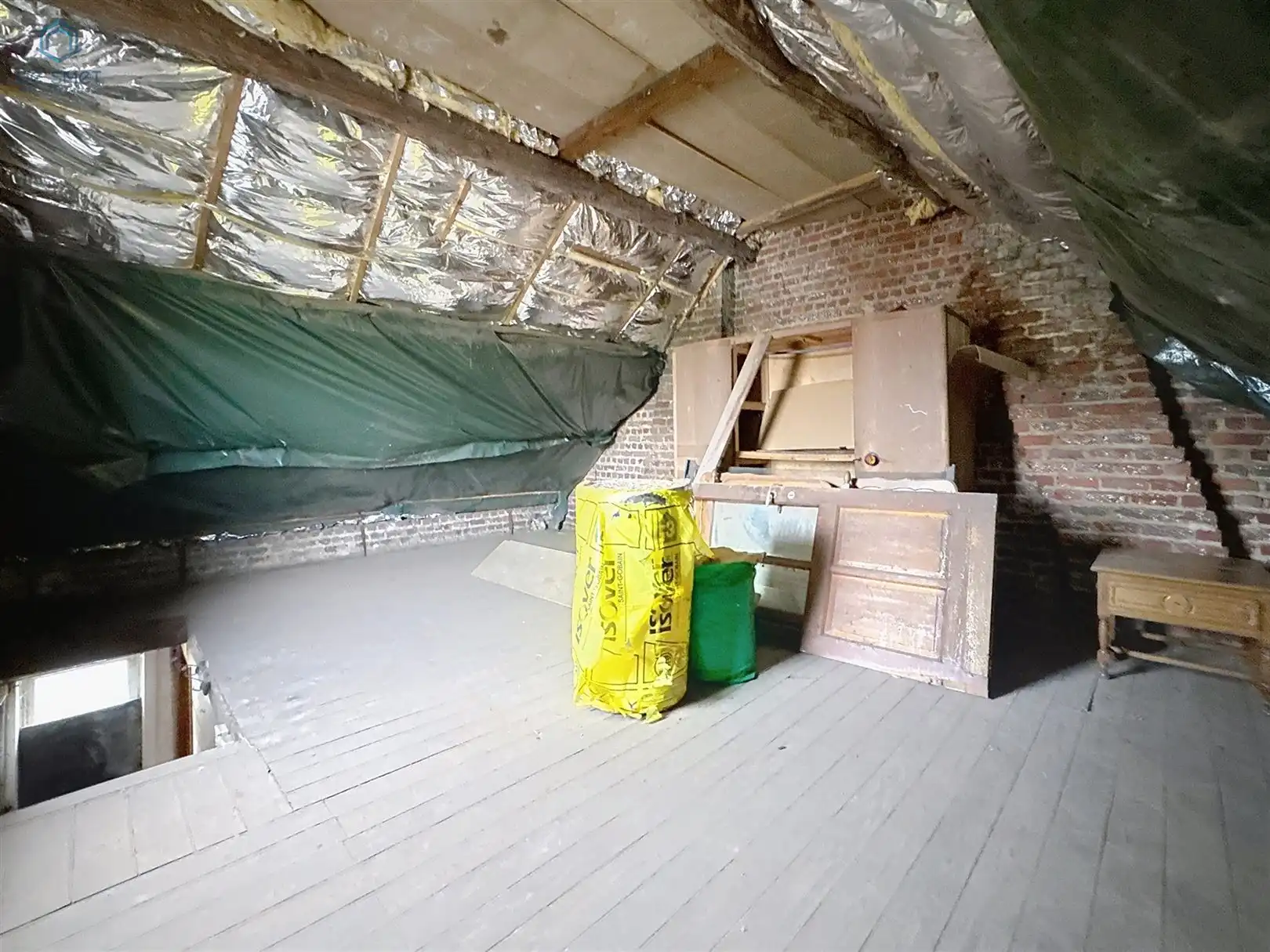 Rustige woning met handelsruimte/loods, 2 slaapkamers en dubbele garage in Beert foto 12