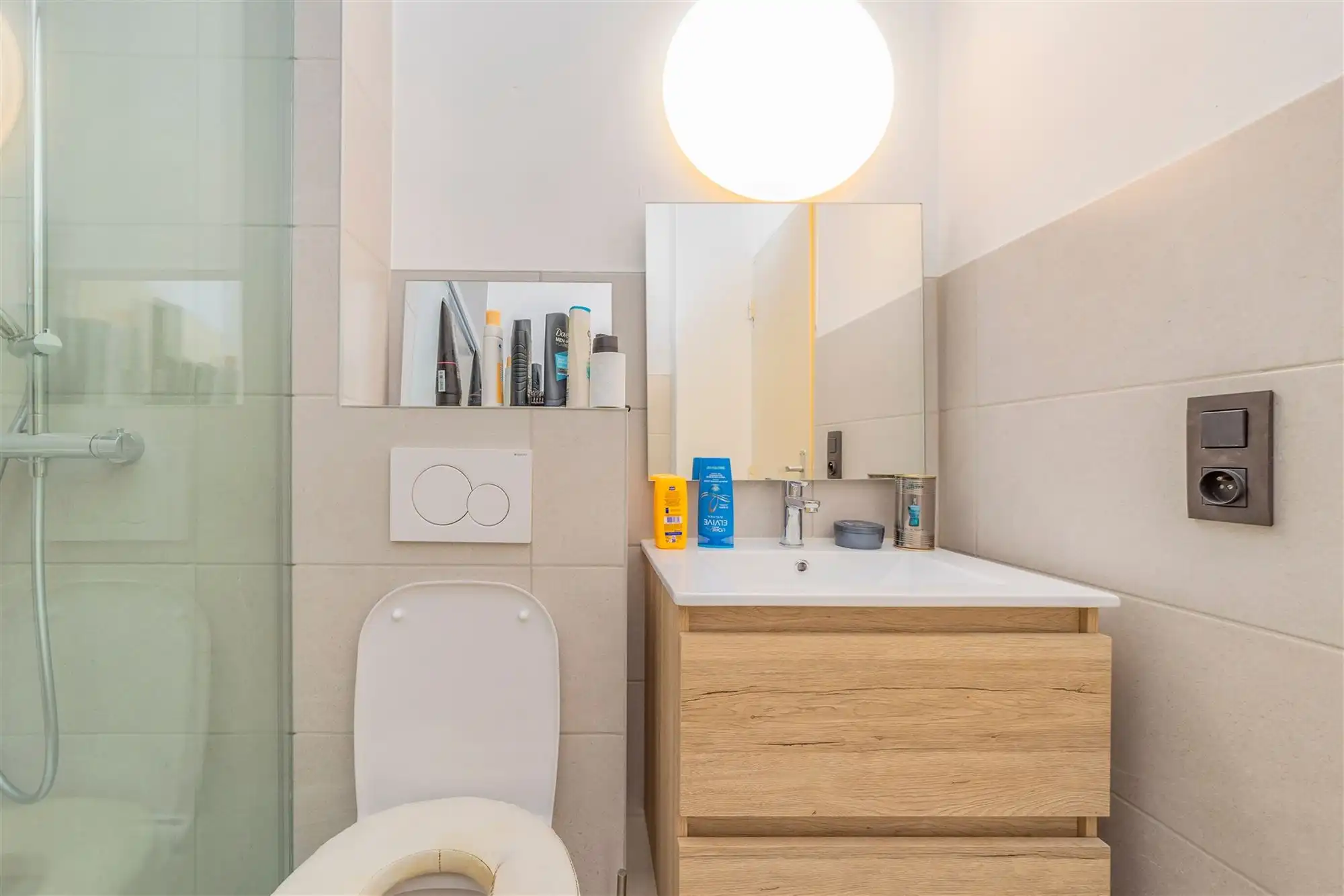 Volledig gerenoveerde (2025) studio aan het Operaplein foto 11