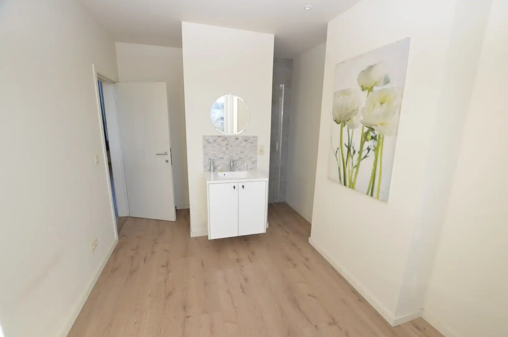 Gerenoveerd ruim woonhuis foto 4