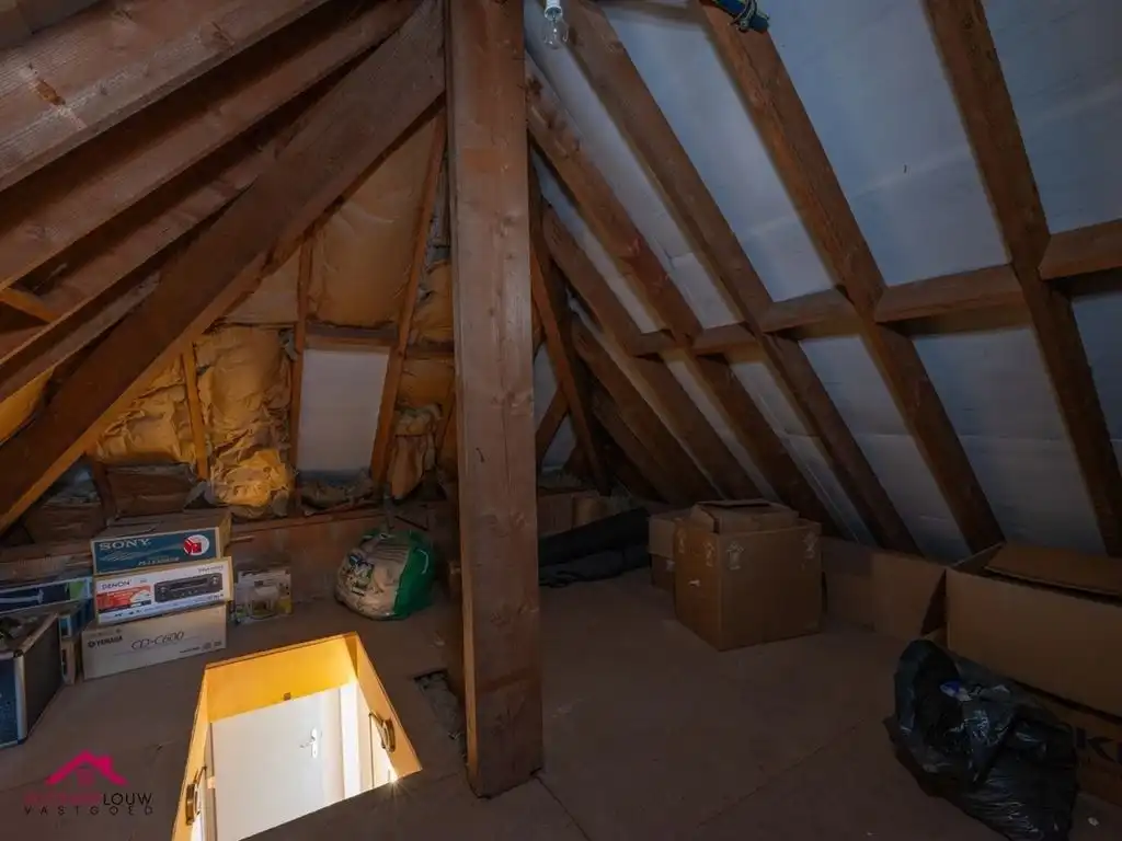 Charmante vrijstaande woning foto 45