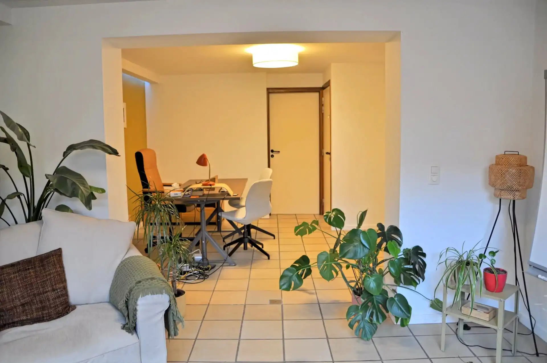 CENTRAAL GELEGEN KANTOORRUIMTE/VRIJ BEROEP IN WALTWILDER foto 10