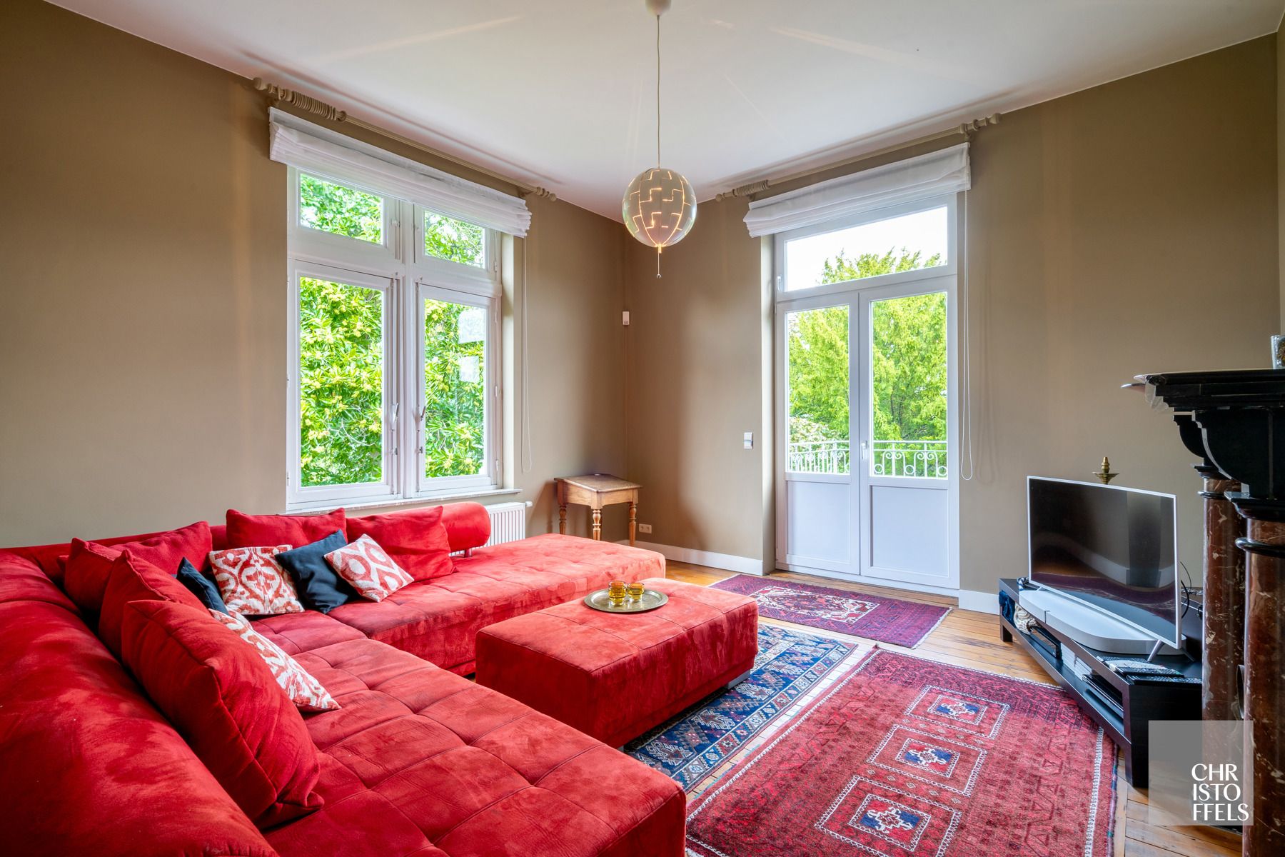 Herenhuis (535m²) met 6 slaapkamers op 19km van Maastricht! foto 6