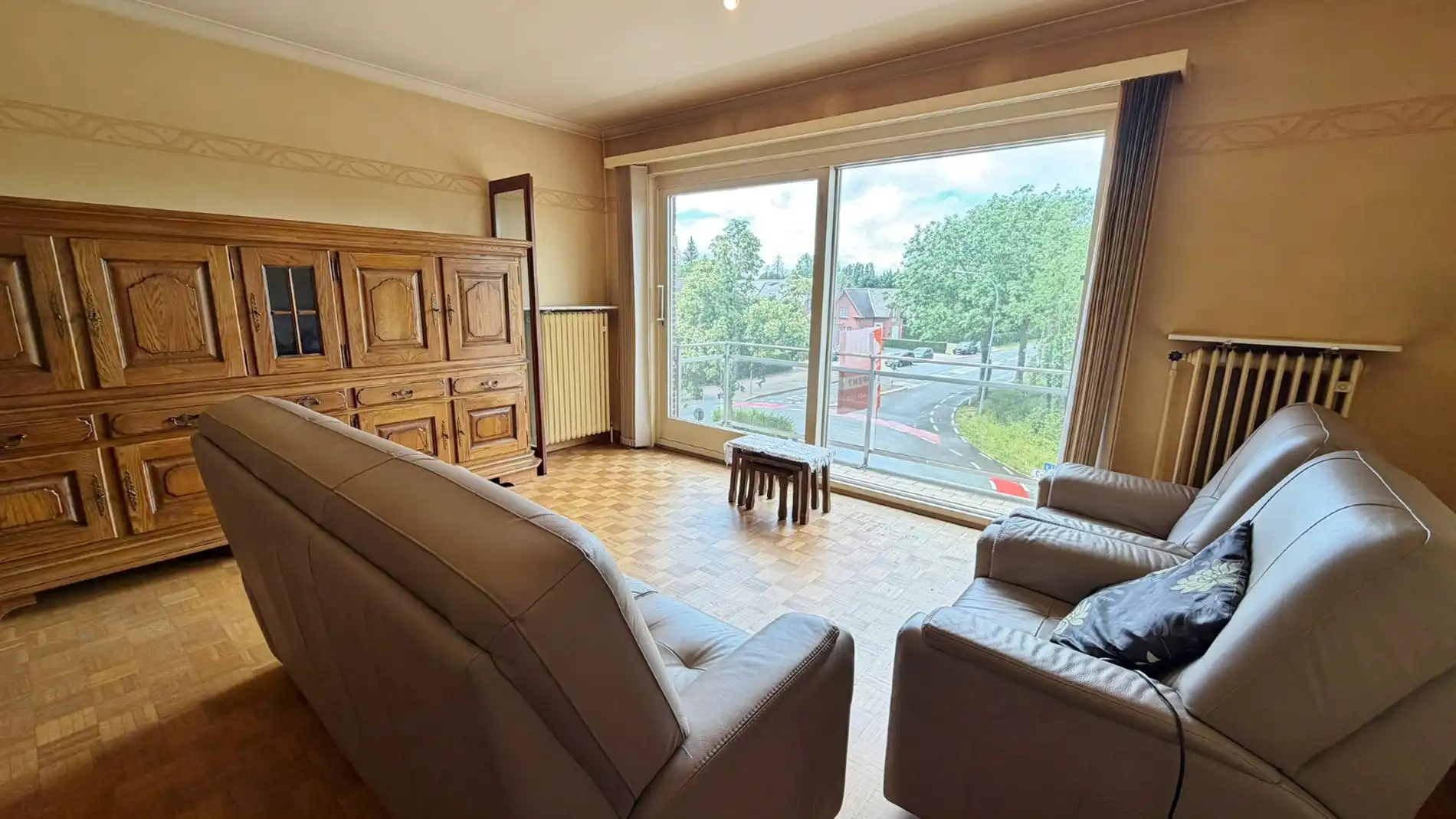 Centraal gelegen appartement met garage en berging foto 6