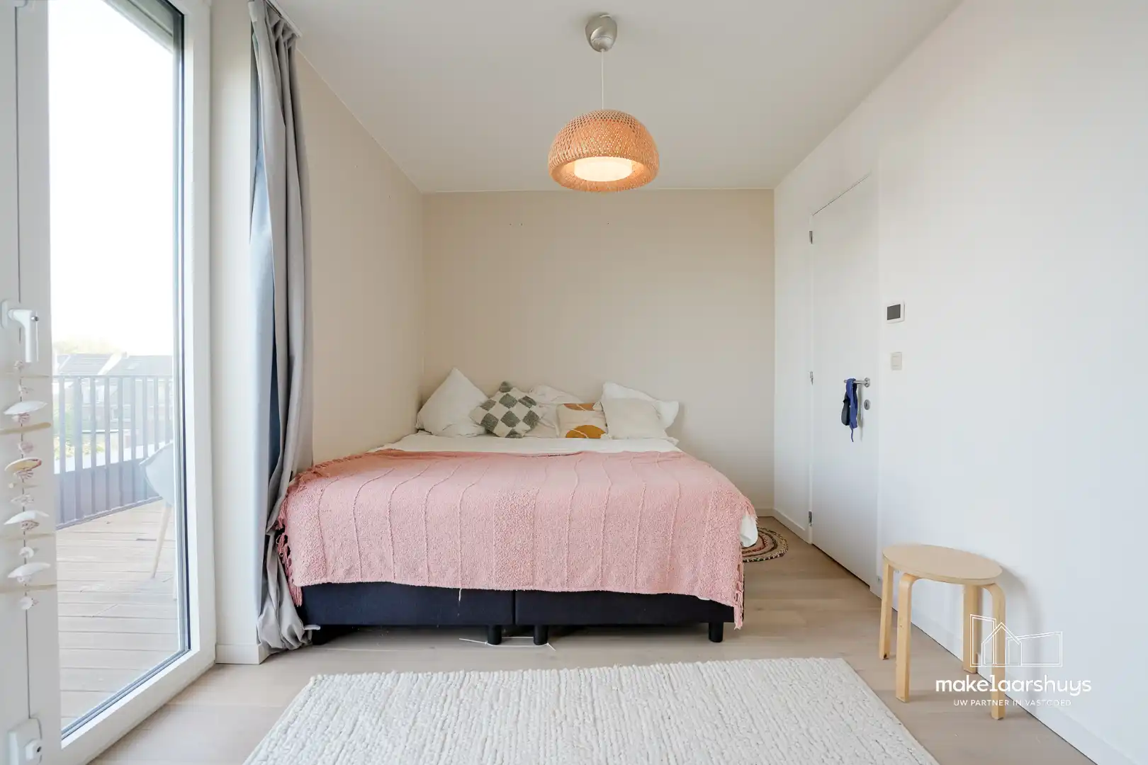 Schitterend en rustig gelegen 3 slpk. app.   foto 15