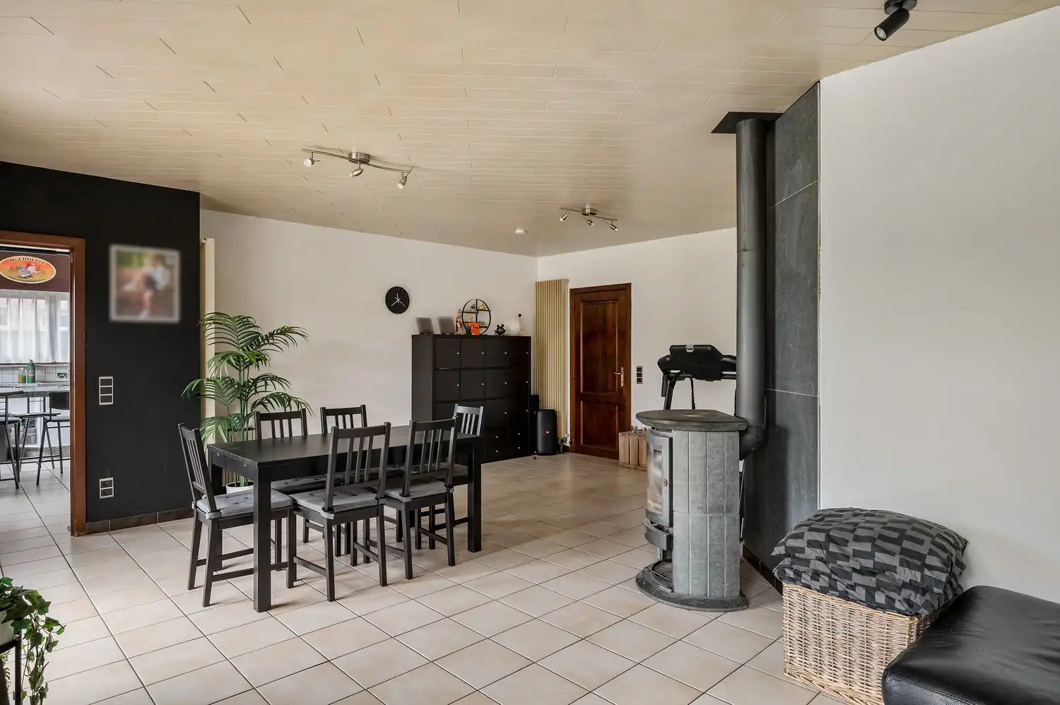 TE KOOP | Ruime halfopen bebouwing met tuin in Booischot. foto 5