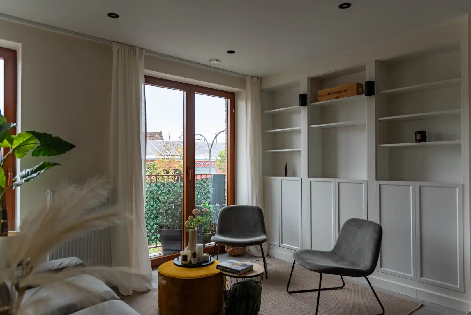 Prachtig gemeubeld appartement  foto 2
