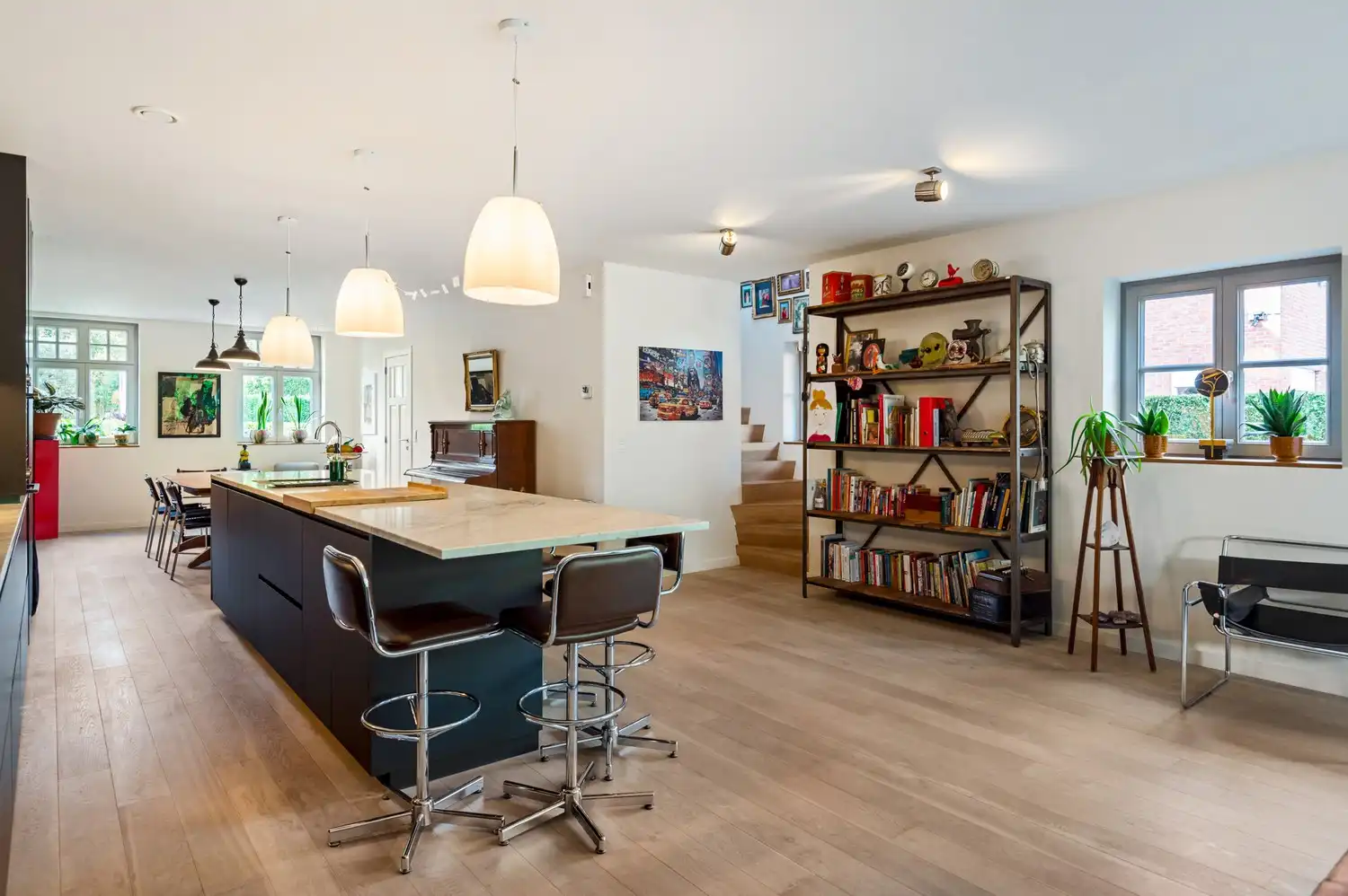 Instapklare, energiezuinige woning met 3 slaapkamers & tuin te Lier! foto 5