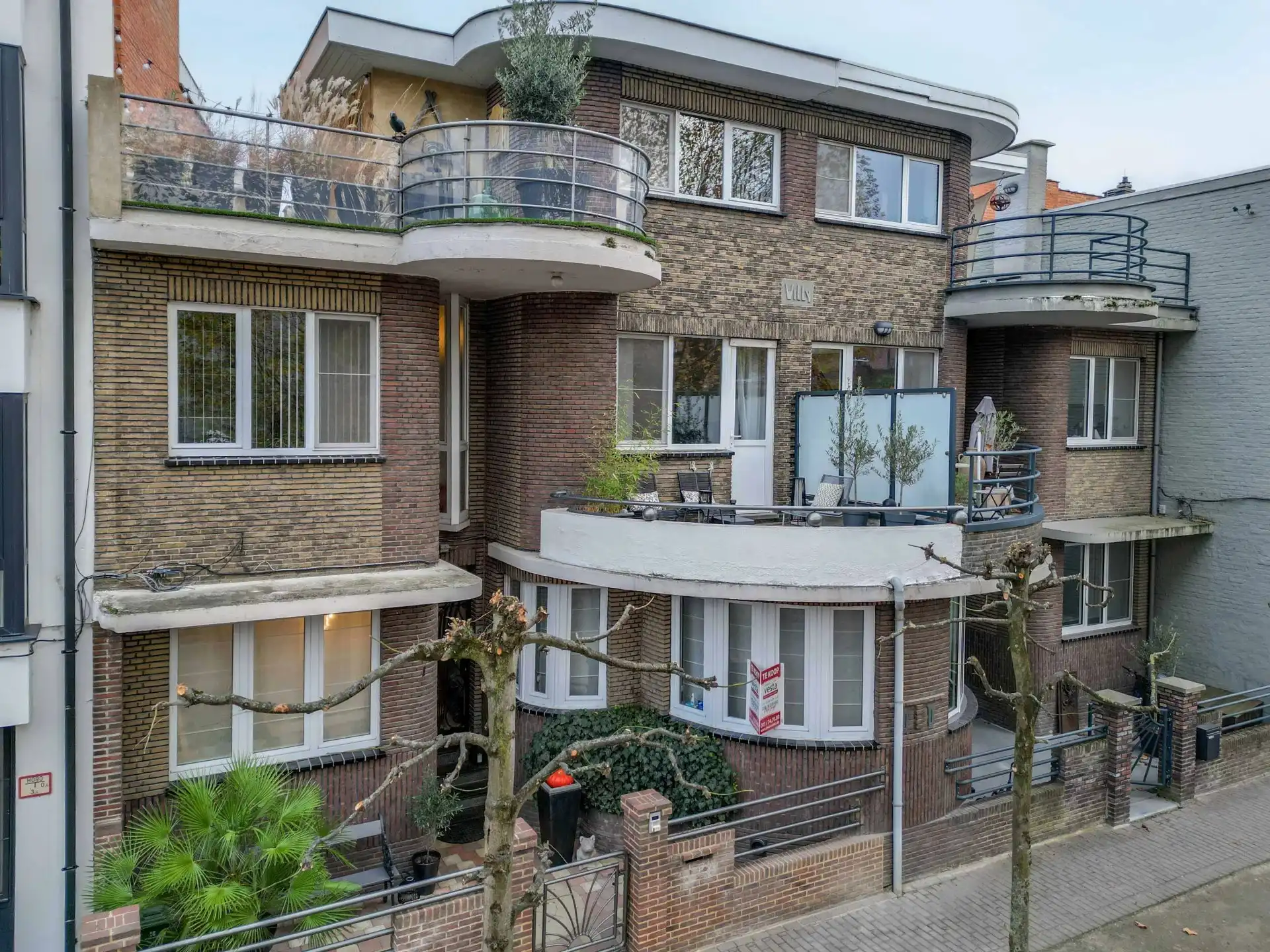 Art-deco stadswoning met ideale ligging foto 2