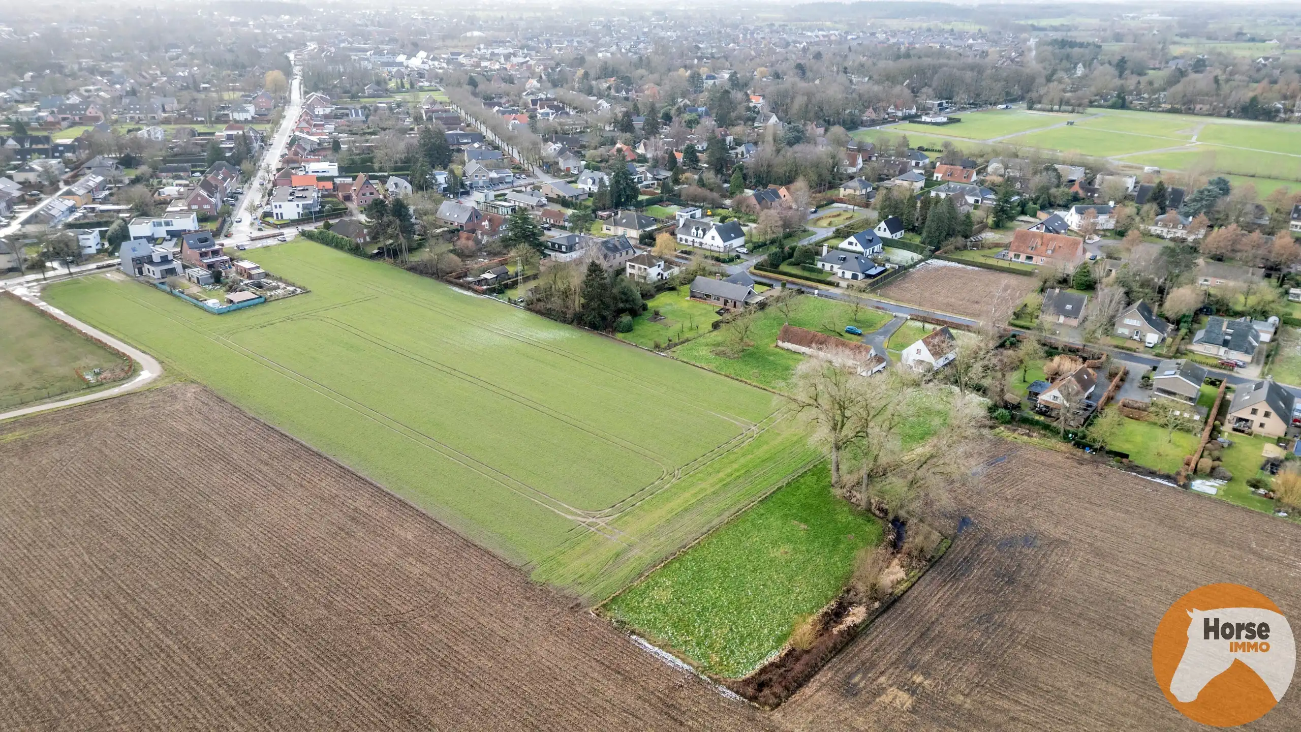 SINT-MARTENS-LATEM- Uniek gelegen hoeve met aanpalende grond foto 6