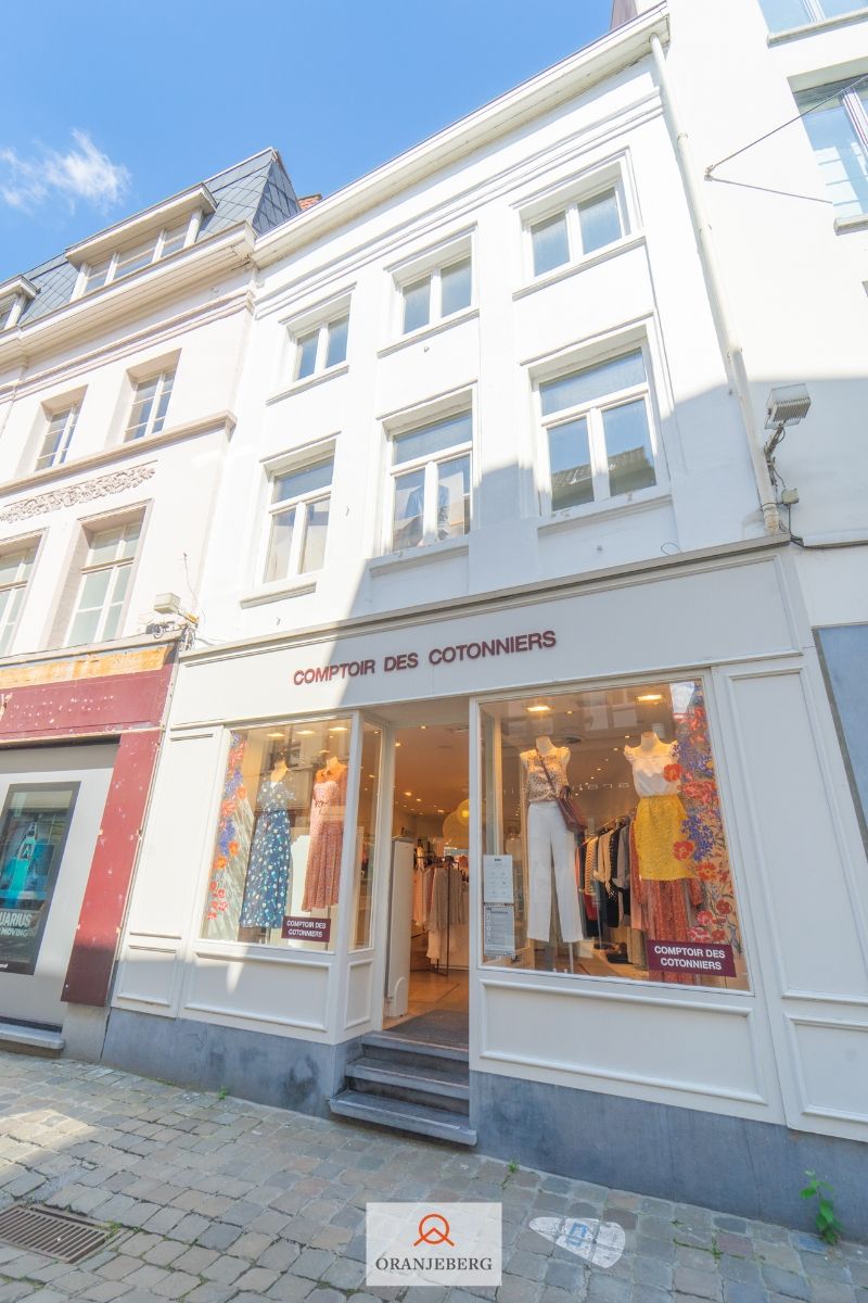 Winkelruimte in een van de meest begeerde winkelstraatjes van Gent foto 4