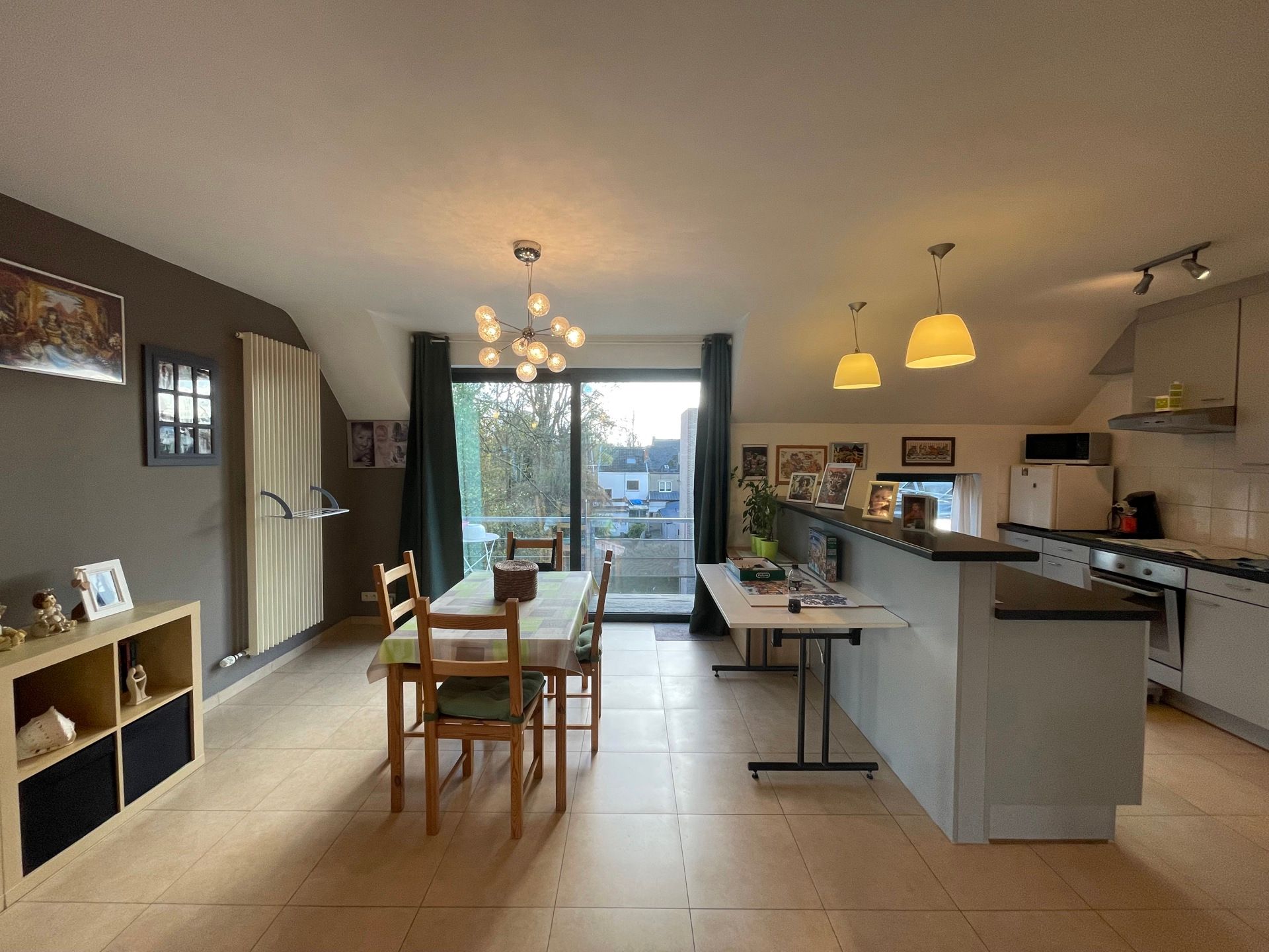 LEDE - Ruim, lichtrijk duplexappartement vlakbij de dorpskern. foto 6
