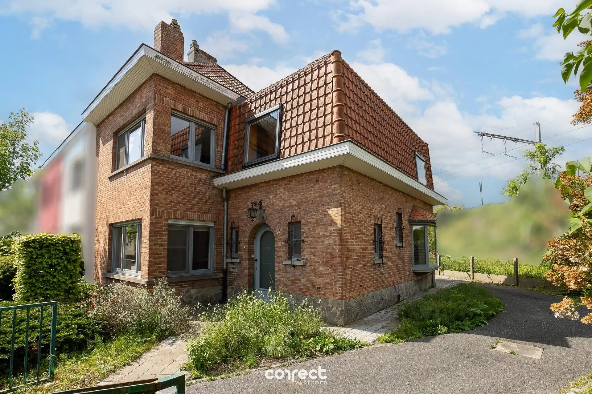 Verzorgde woning met 3 slpkrs, garage en tuin foto 14