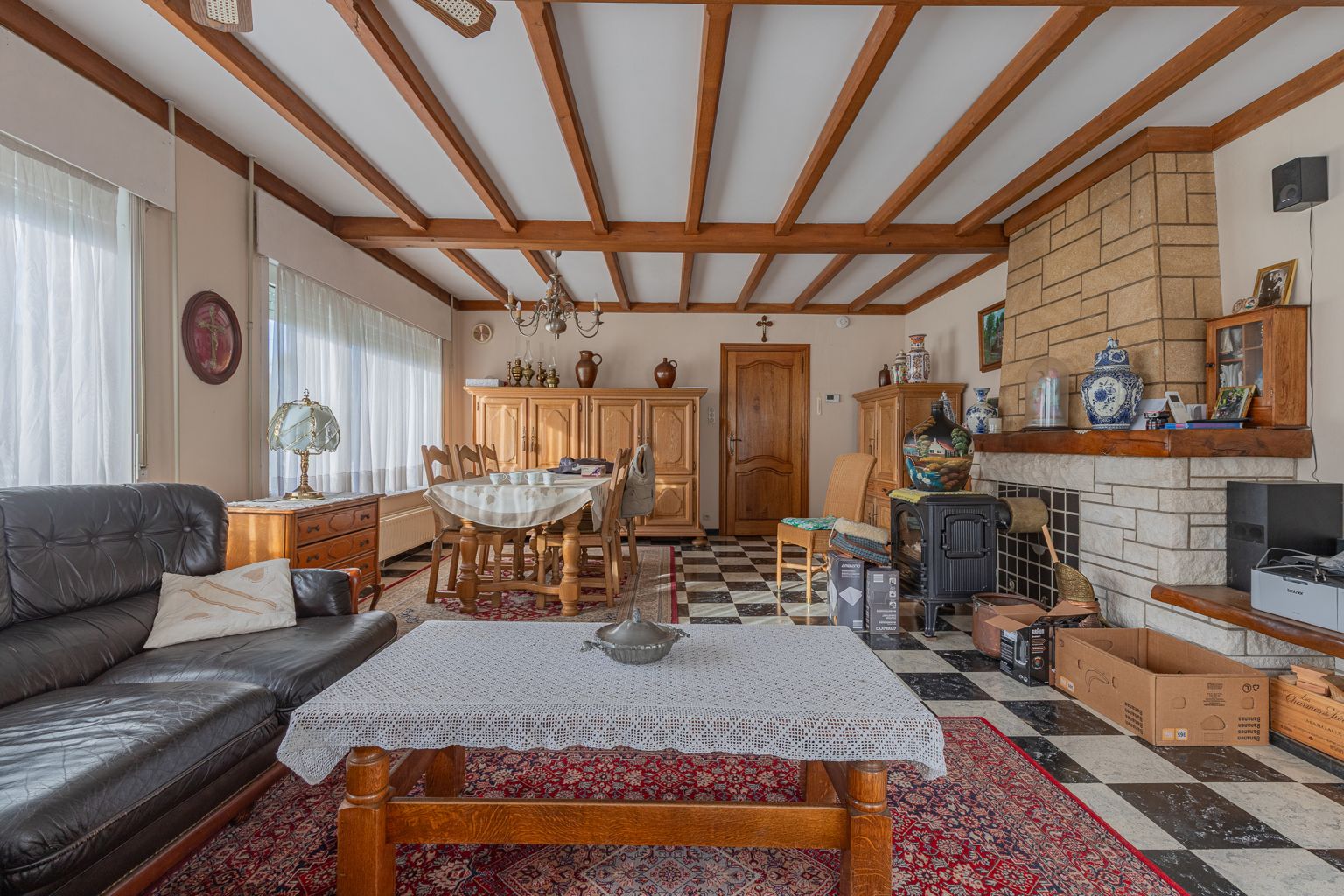 Ruime gezinswoning met 3 slpks! foto 2