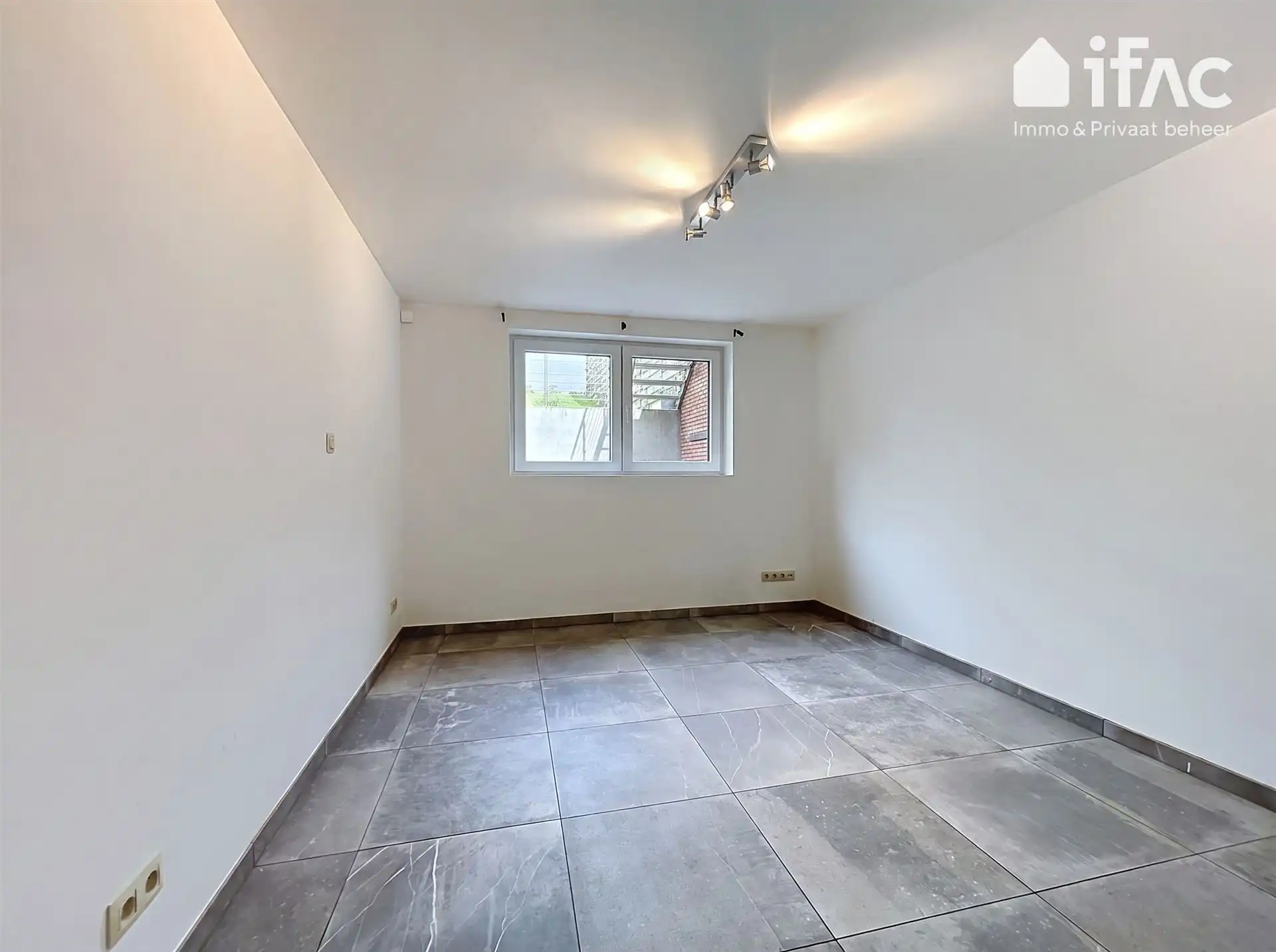 Enzergiezuinige villa voorzien van zonnepanelen foto 9