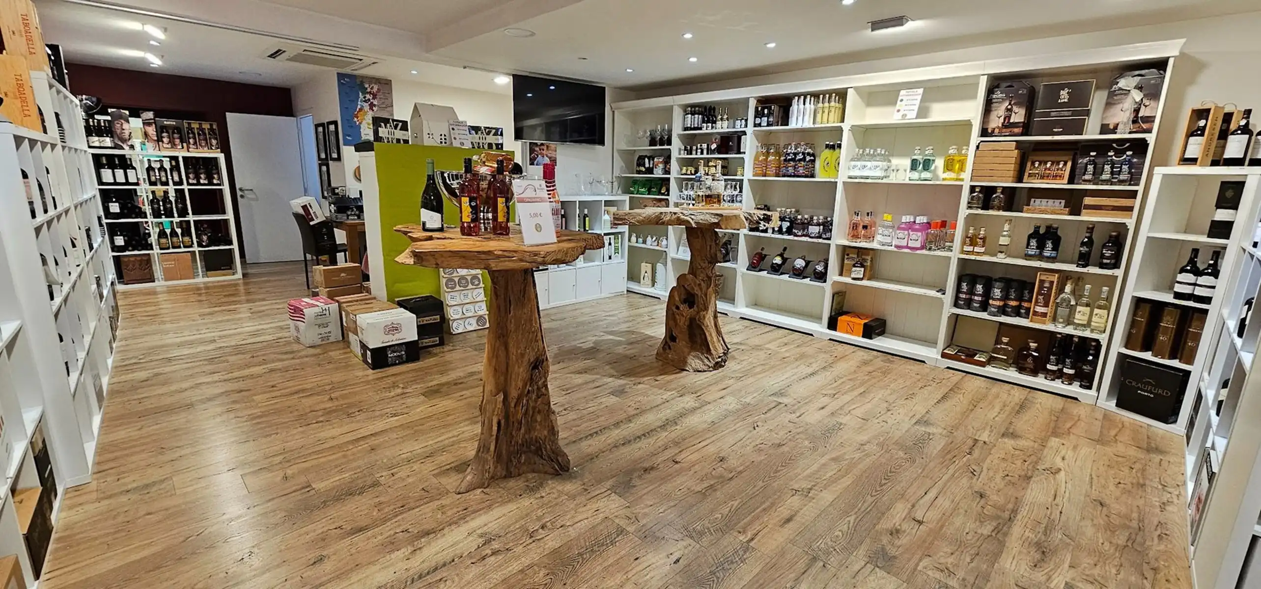 Open top instapklare winkelruimte te huur in Izegem centrum foto 5