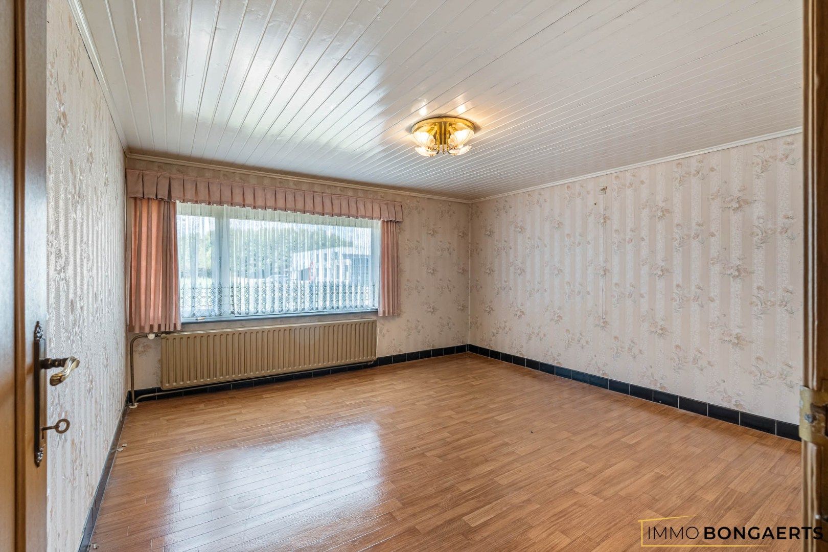 Ruime hoekwoning met drie slaapkamers foto 16