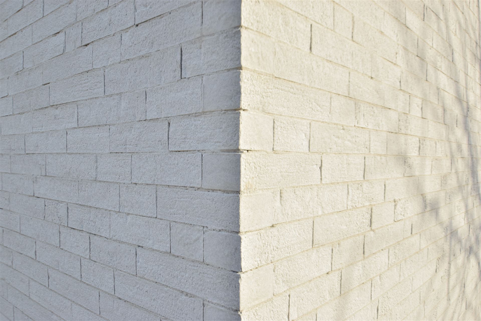 Nieuwbouwwoning met tuin & parking in een doodlopende straat foto 3