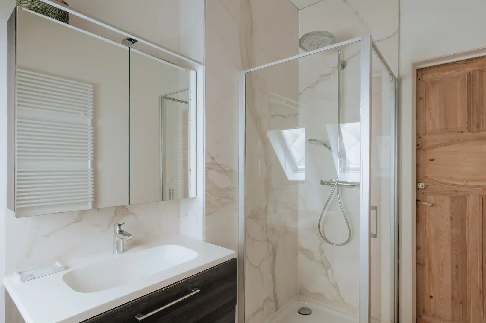 Prachtig duplexappartement in hartje Ieper foto 35