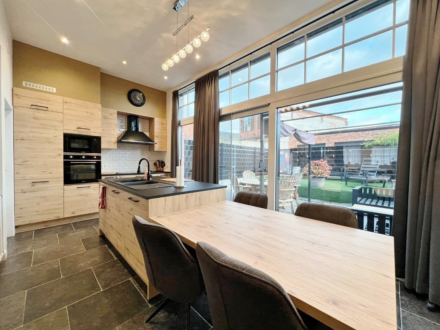 Nieuwbouwwoning met 4 slaapkamers, zonnige tuin en mogelijkheid tot garagebox.(GEEN BTW) foto 8