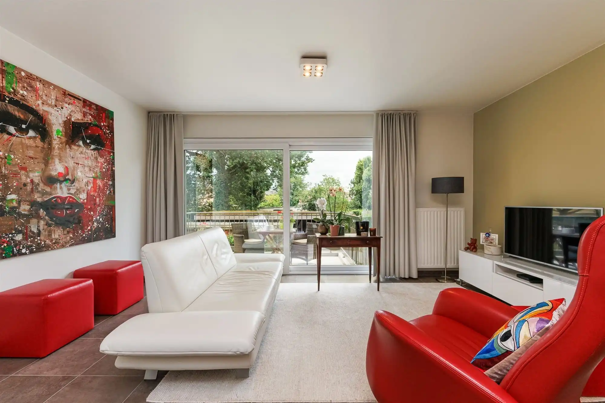 Energiezuinig appartement in centrum Burcht met terras foto 3