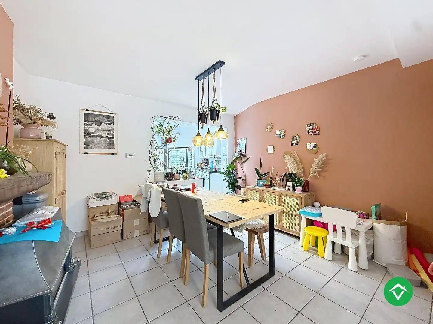 Woning met twee slaapkamers en tuin te Eernegem foto 5