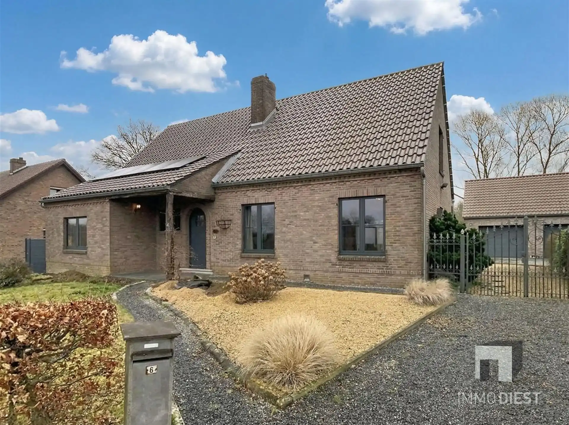 Instapklare woning op ca.53 are met bijgebouw met dubbele garage. EPC 104 kWh/m²/jaar (bijna A-label) foto 45