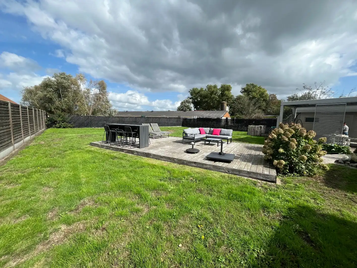 Charmante vrijstaande villa in fermette stijl met heerlijke tuin! foto 16