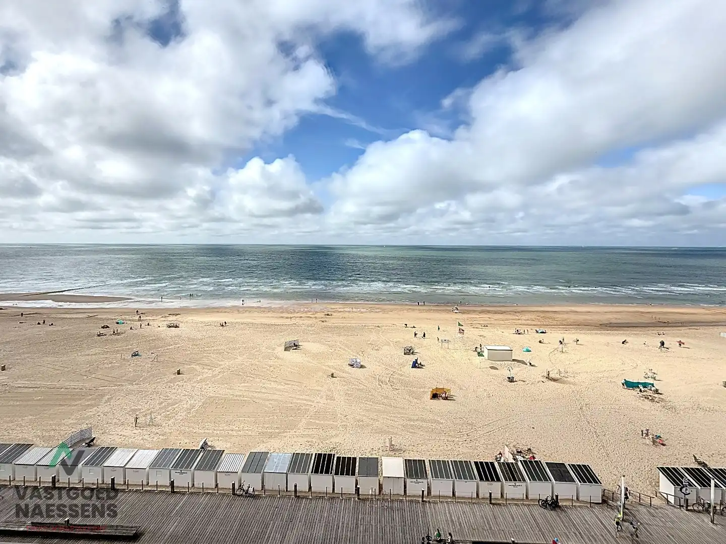 GERENOVEERDE STUDIO MET ZICHT OP ZEE foto 2