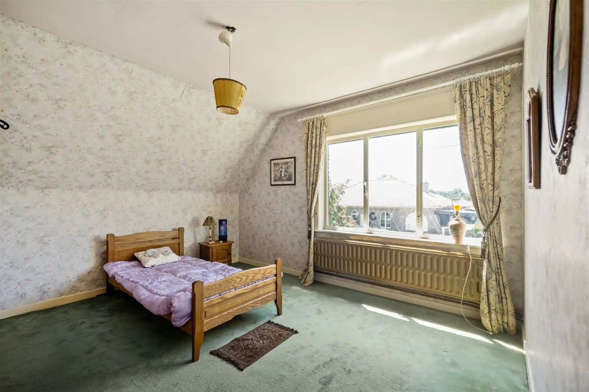 Te renoveren woning met veel potentieel in het landelijke Schriek foto 8