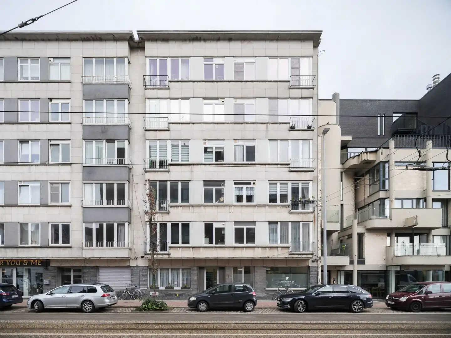 Instapklaar appartement met twee slaapkamers in Gent foto 15